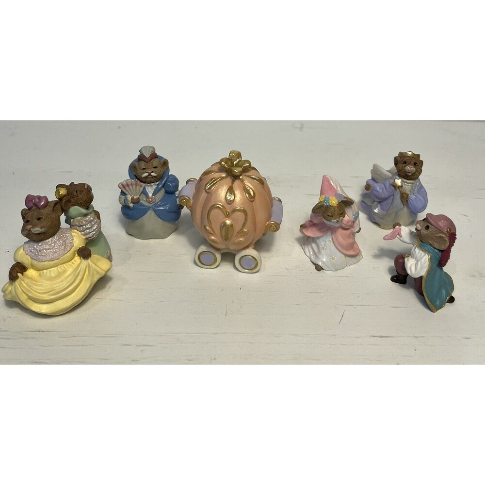 Lot of 6 Hallmark Merry Miniatures Mice Cinderella Godmother Carriage Prince